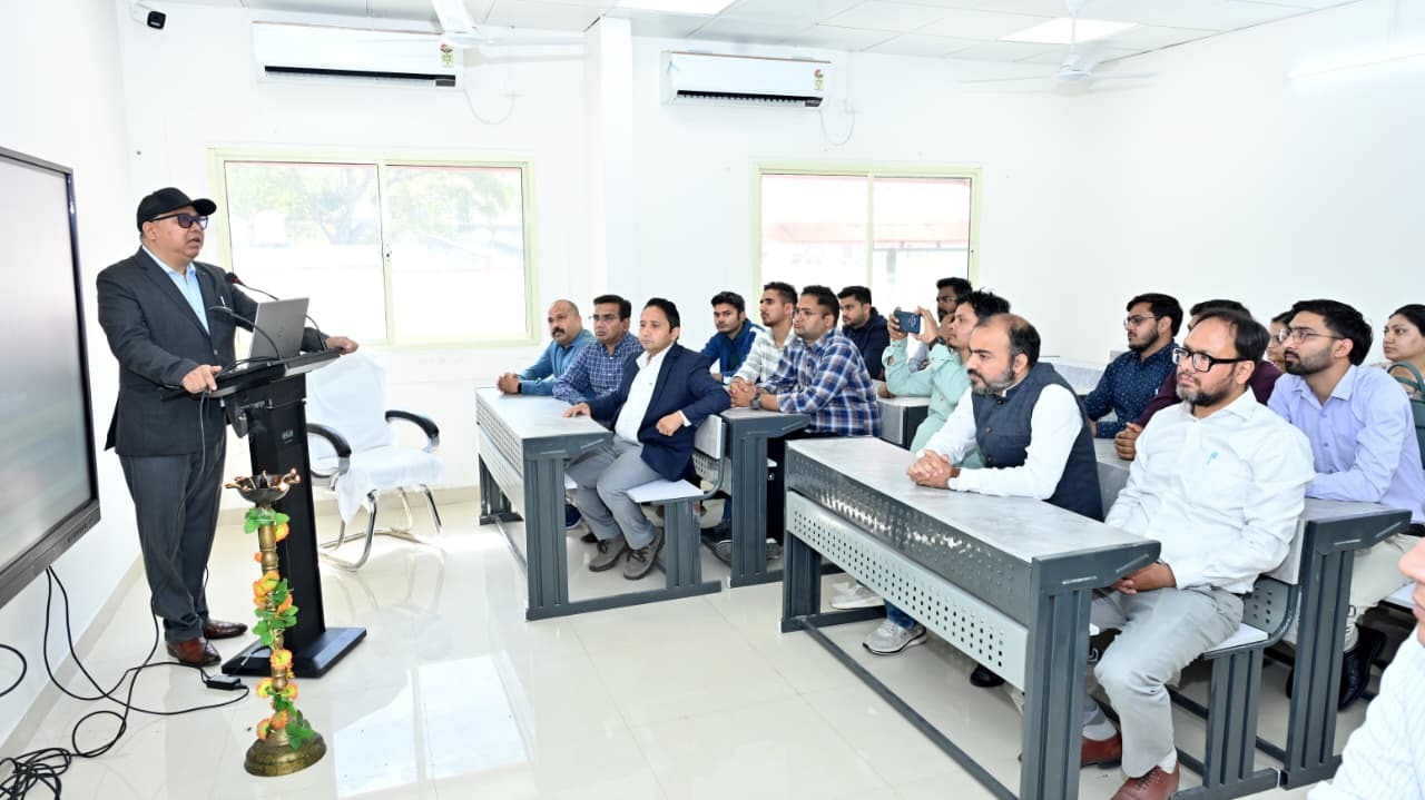 चारधाम ड्यूटी को समझें सेवा का अवसर, इससे मिलता है पुण्य — प्राचार्य