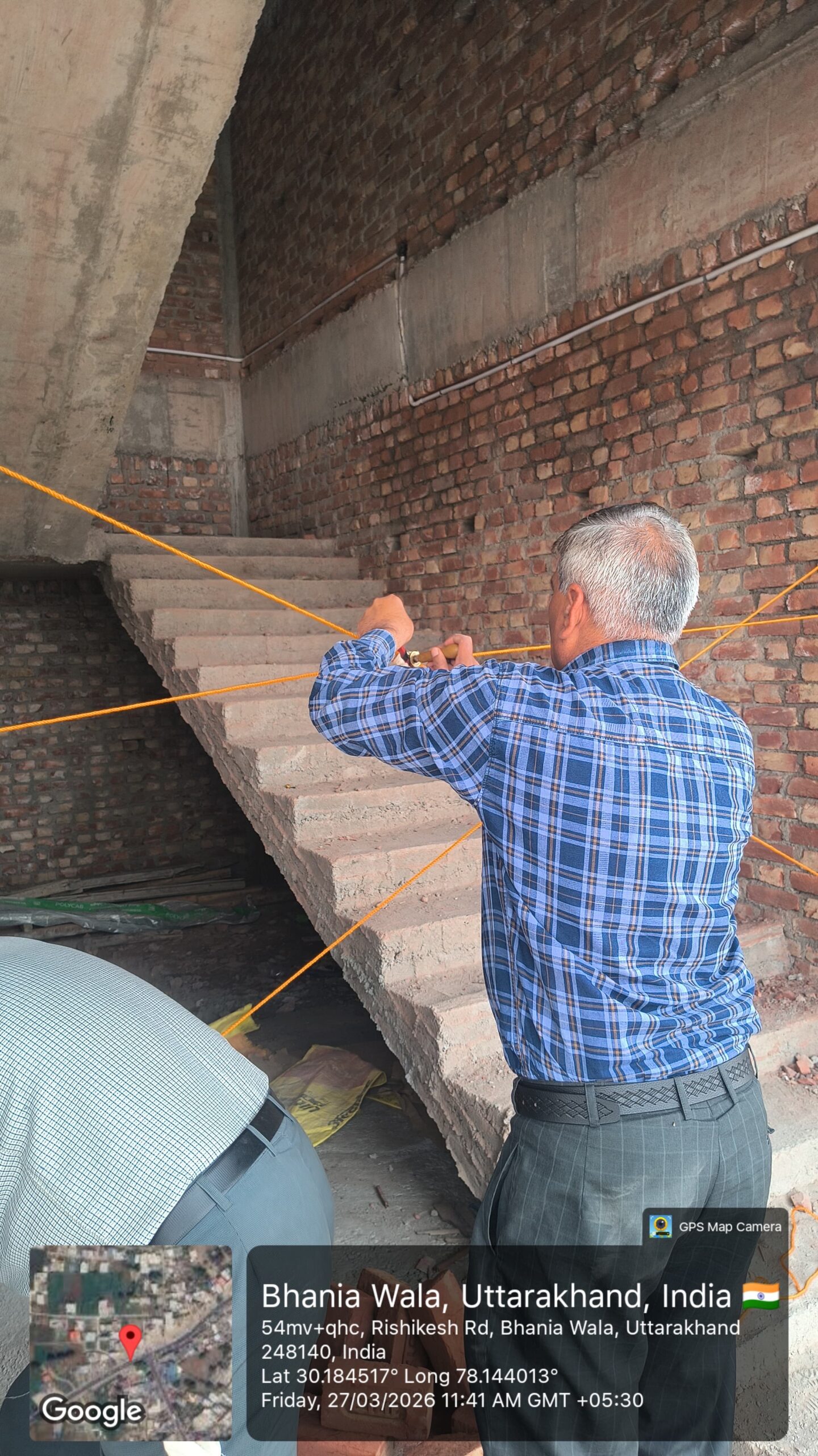 अवैध निर्माणों पर एमडीडीए की सख्ती, डोईवाला और ऋषिकेश में कई भवन सील