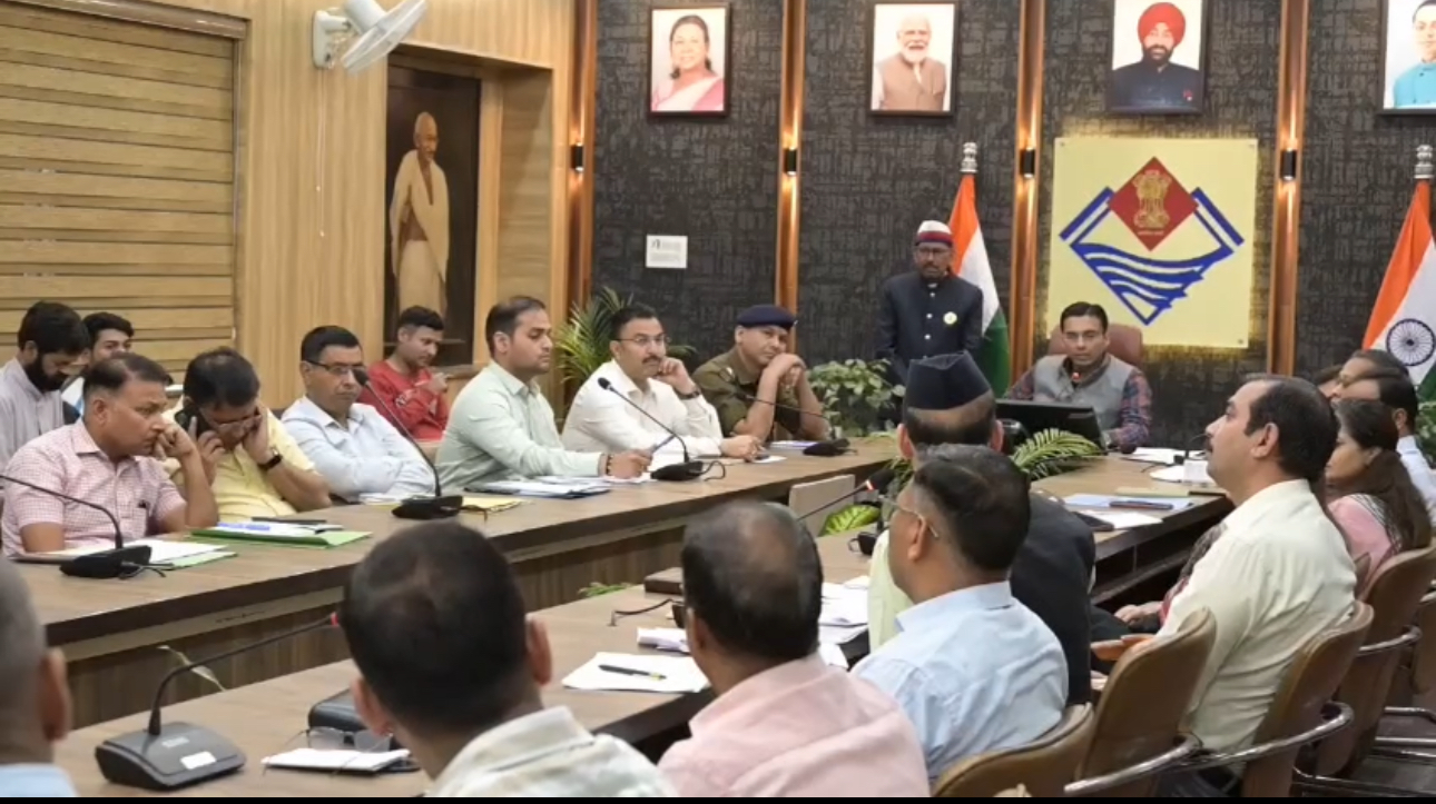 मुख्यमंत्री पुष्कर सिंह धामी की मॉनिटरिंग और जिला प्रशासन का एक्शन की बदौलत गैस की उपलब्धता नियंत्रण