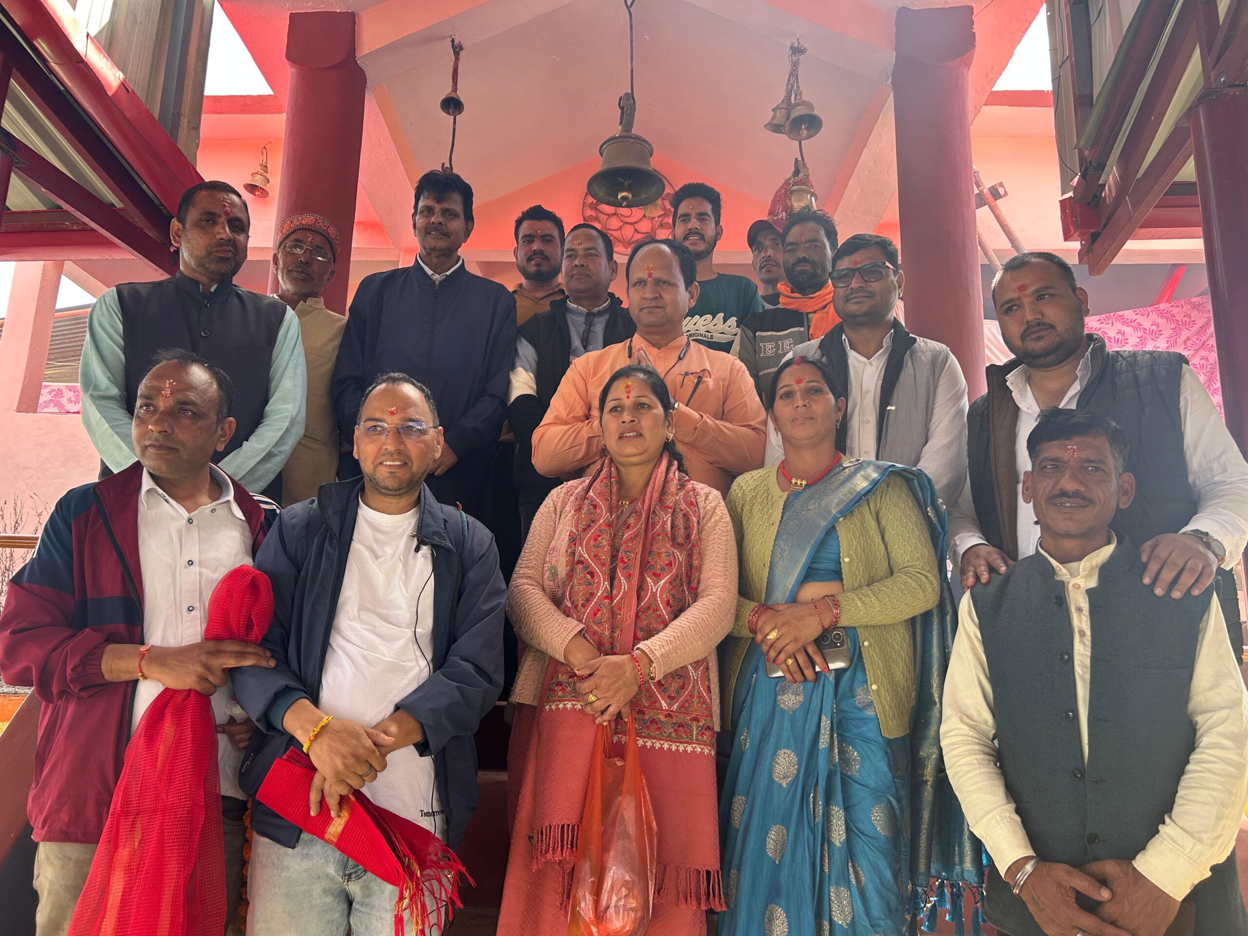 अष्टमी-नवमी के अवसर पर मां दिन्याली देवी मंदिर में उमड़ी आस्था की भीड़