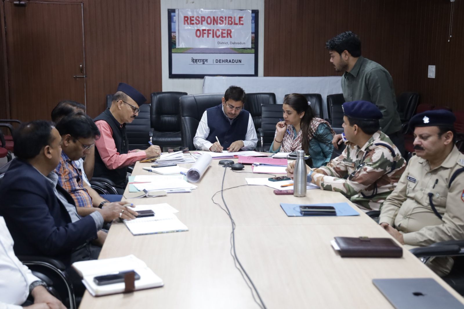 एनडीएमए-यूएसडीएमए के तत्वाधान में देहरादून के चार प्रमुख स्थलों पर एक साथ मॉक अभ्यास