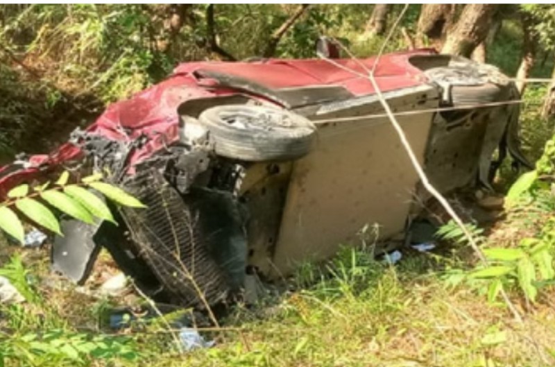 नैनीताल में दर्दनाक सड़क हादसा, एक ही परिवार के चार समेत पांच की मौत