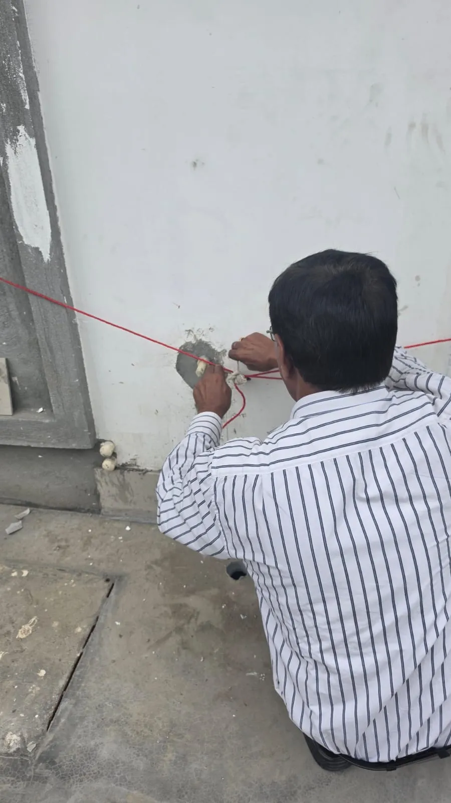 एमडीडीए का अवैध निर्माणों पर शिकंजा, हरिद्वार बाईपास और डोईवाला में 3 व्यावसायिक भवन सील