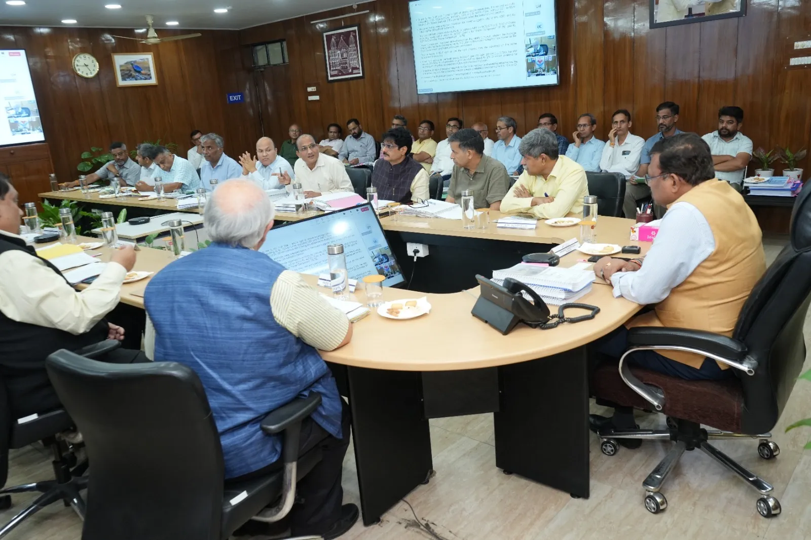यूजेवीएन बोर्ड ने 2026-27 बजट को दी मंजूरी, बड़ी ऊर्जा परियोजनाओं को मिली रफ्तार