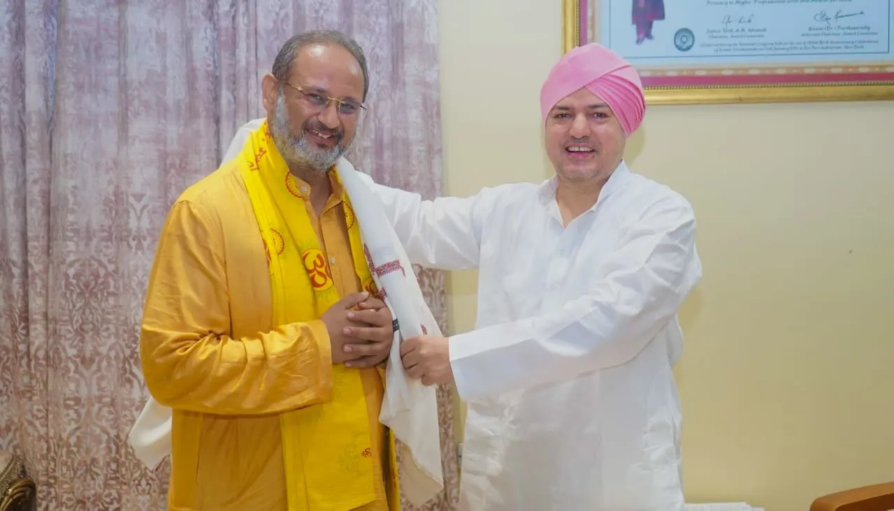 श्री दरबार साहिब में आध्यात्मिक समागम, शिक्षा और संस्कृति के क्षेत्र में सहयोग का नया अध्याय