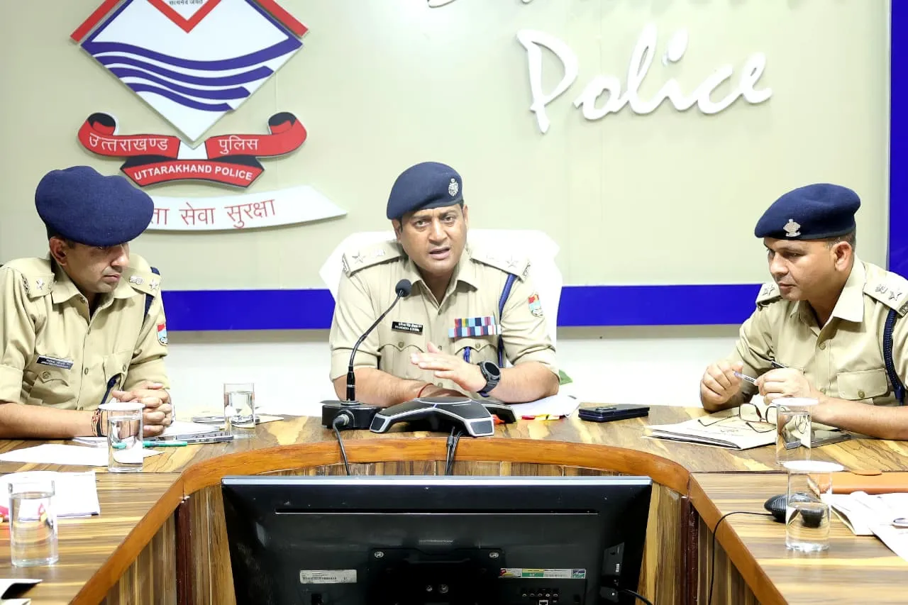 क्राइम मीटिंग में SSP सख्त, लापरवाही पर थाना प्रभारियों को निलंबन की चेतावनी