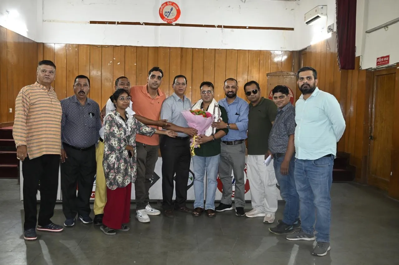 उत्तरांचल प्रेस क्लब ने भाजपा प्रदेश मीडिया संपर्क विभाग के प्रभारी बनने पर सदस्य हरीश चमोली का किया सम्मान