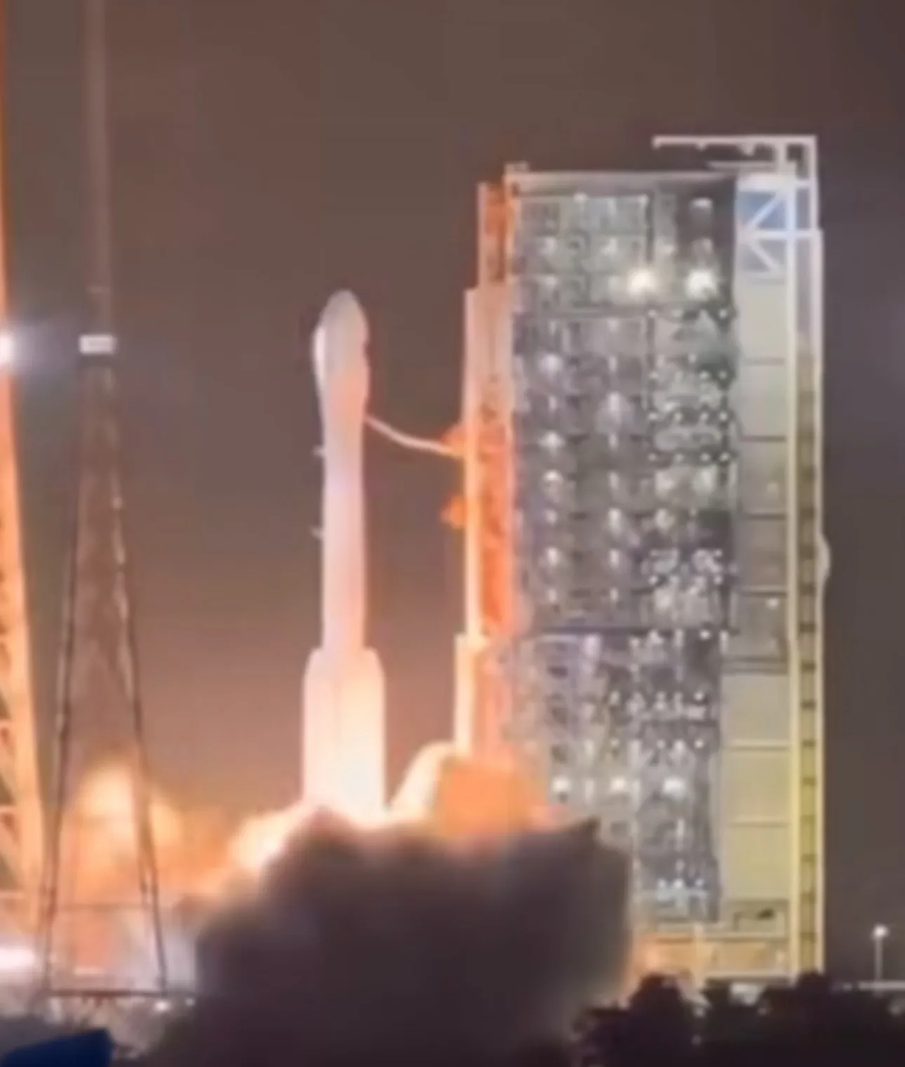 चीन के लॉन्ग मार्च-7A रॉकेट की उड़ान नाकाम, ChinaSat-4B सैटेलाइट भी नहीं पहुंच सका कक्षा में
