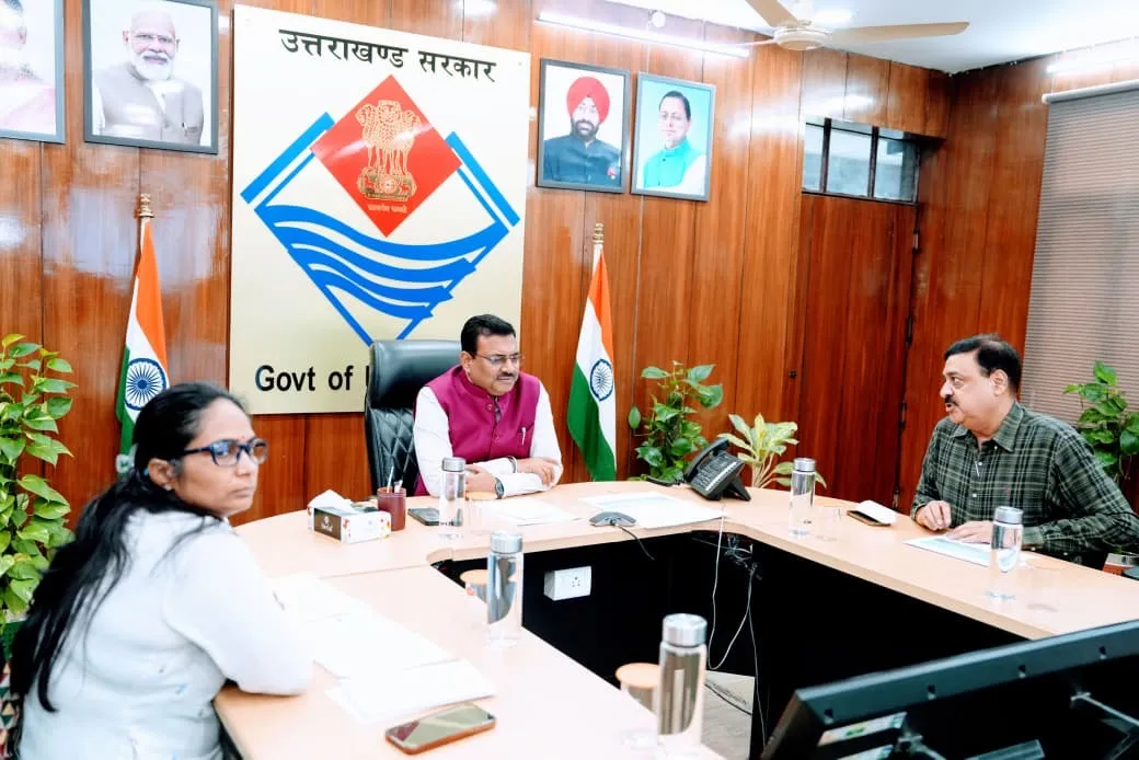 मुख्य सचिव ने की चिकित्सा स्वास्थ्य एवं चिकित्सा शिक्षा विभाग की समीक्षा