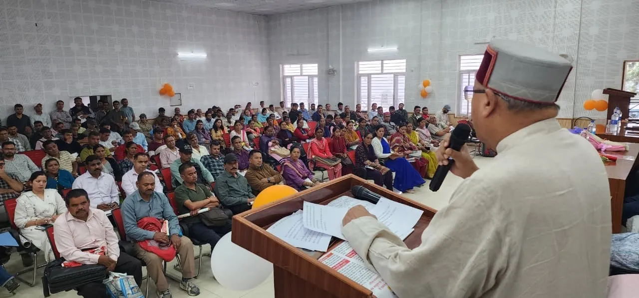 श्रमिक अपने पसीने से प्रदेश के विकास की नई इबारत लिख रहे हैं : सतपाल महाराज