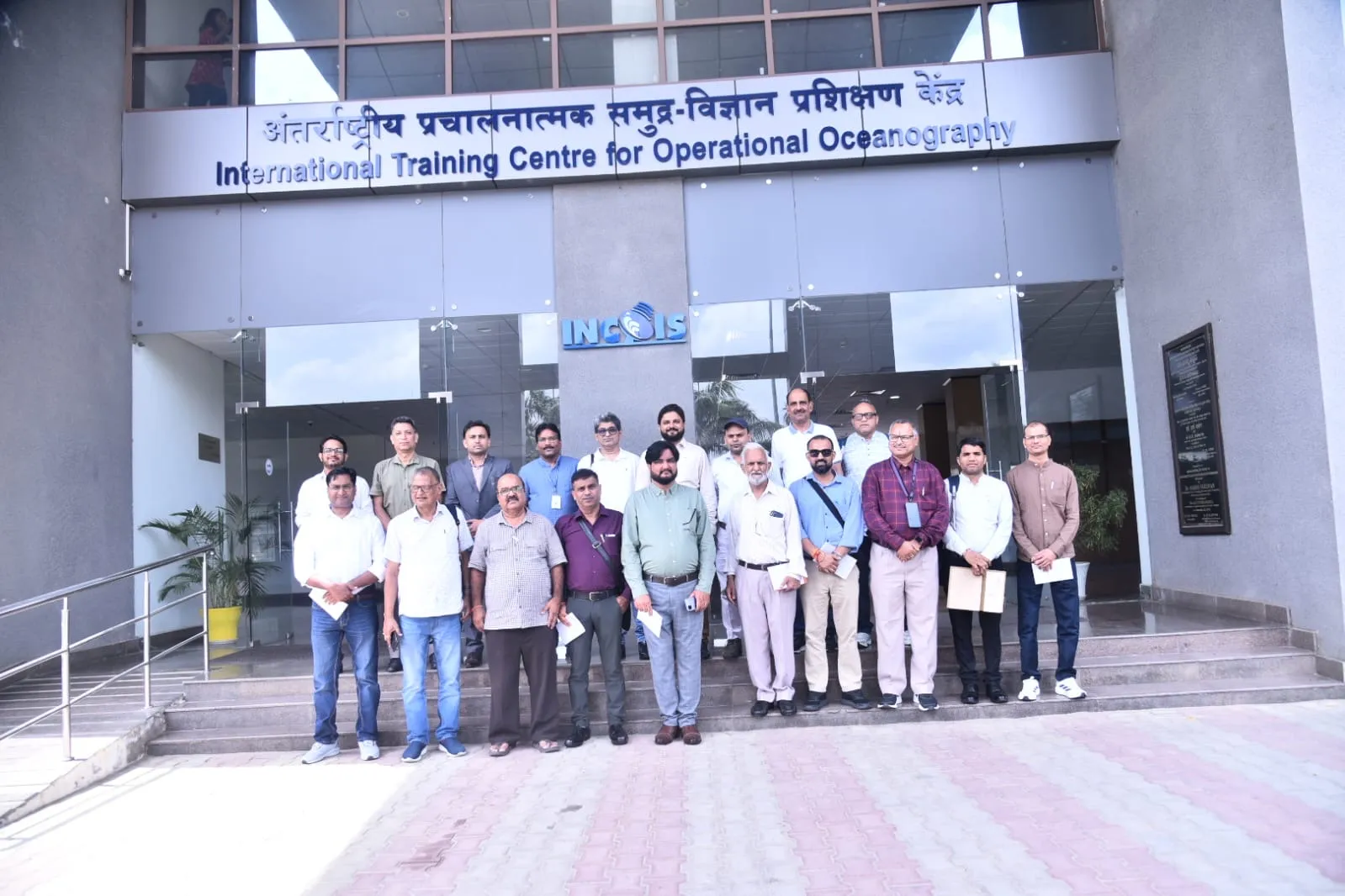 उत्तराखंड के मीडिया प्रतिनिधिमंडल ने हैदराबाद प्रेस दौरे पर भारतीय राष्ट्रीय महासागर सूचना सेवा केंद्र का किया दौरा