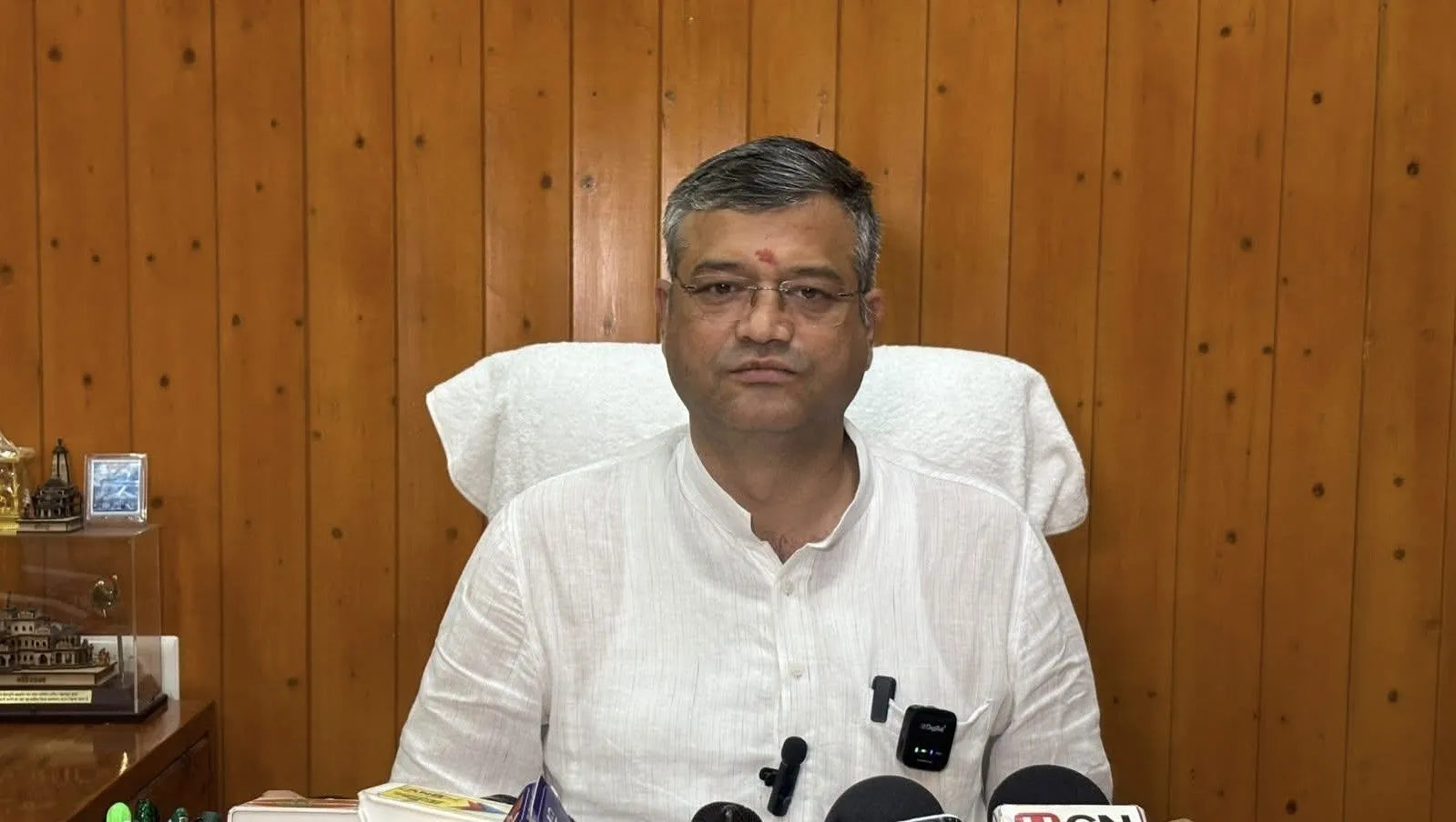 SIR पर कांग्रेस के सवालों को महापौर ने बताया तथ्यहीन, बोले- आरोपों से पहले तथ्य और दस्तावेज सामने रखे