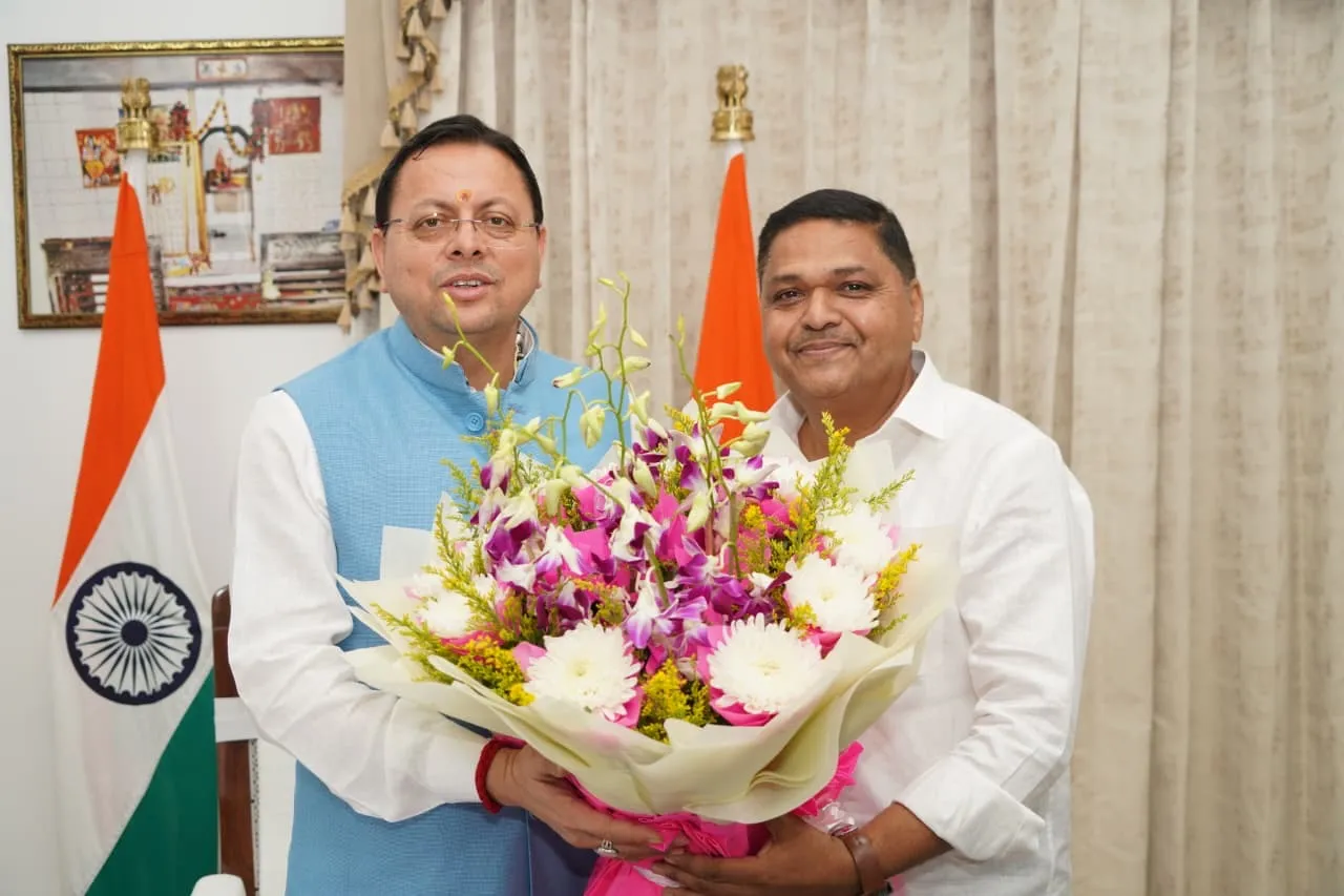 जिला सहकारी बैंक नैनीताल के नवनिर्वाचित अध्यक्ष ने CM धामी से की शिष्टाचार भेंट