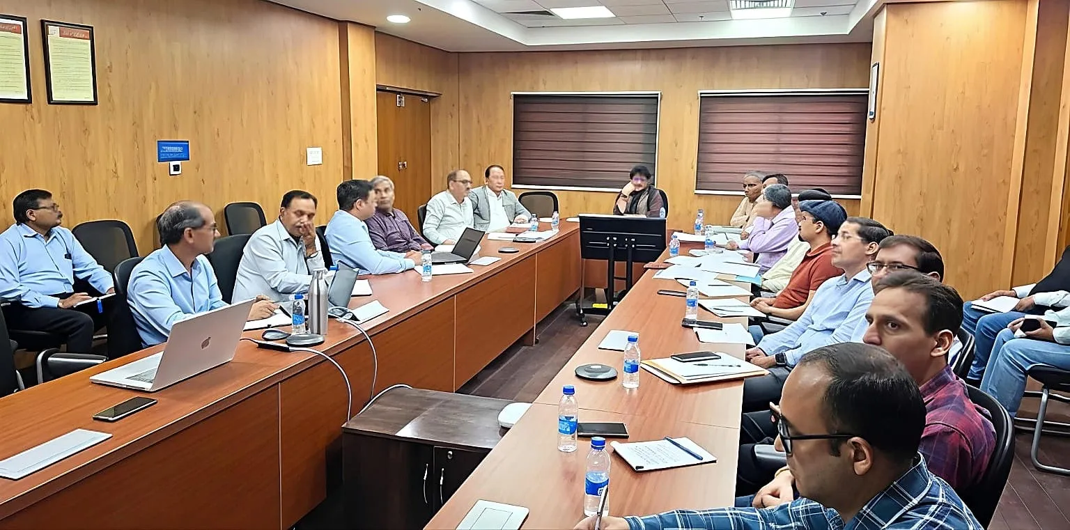 लखवाड़ परियोजना में देरी पर यूजेवीएनएल सख्त, अब हर सप्ताह होगी निर्माण कार्यों की समीक्षा