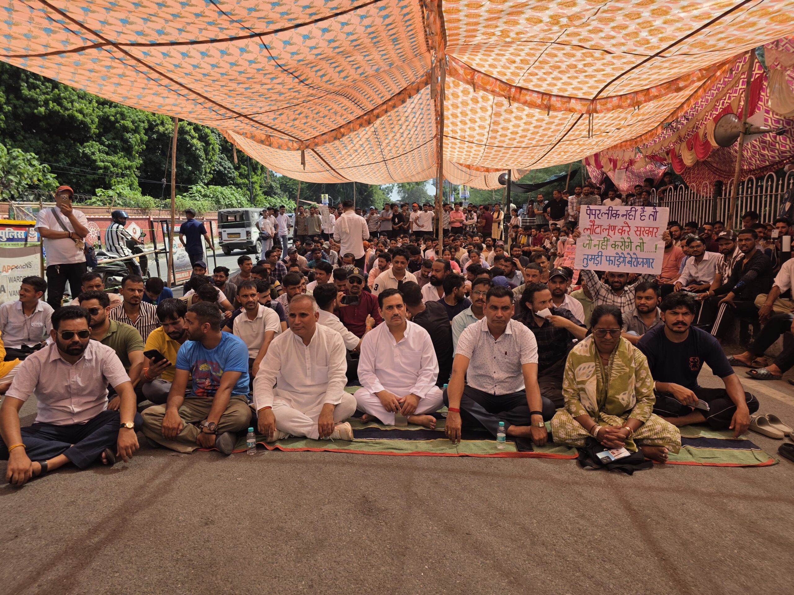 इंटरनेशनल इंस्टिट्यूट ऑफ़ साइकोमेट्रिक काउंसलिंग के प्रेसीडेंट डॉ मुकुल शर्मा ने उत्तराखंड बेरोजगार संघ के द्वारा आयोजित धरना प्रदर्शन में किया प्रतिभाग