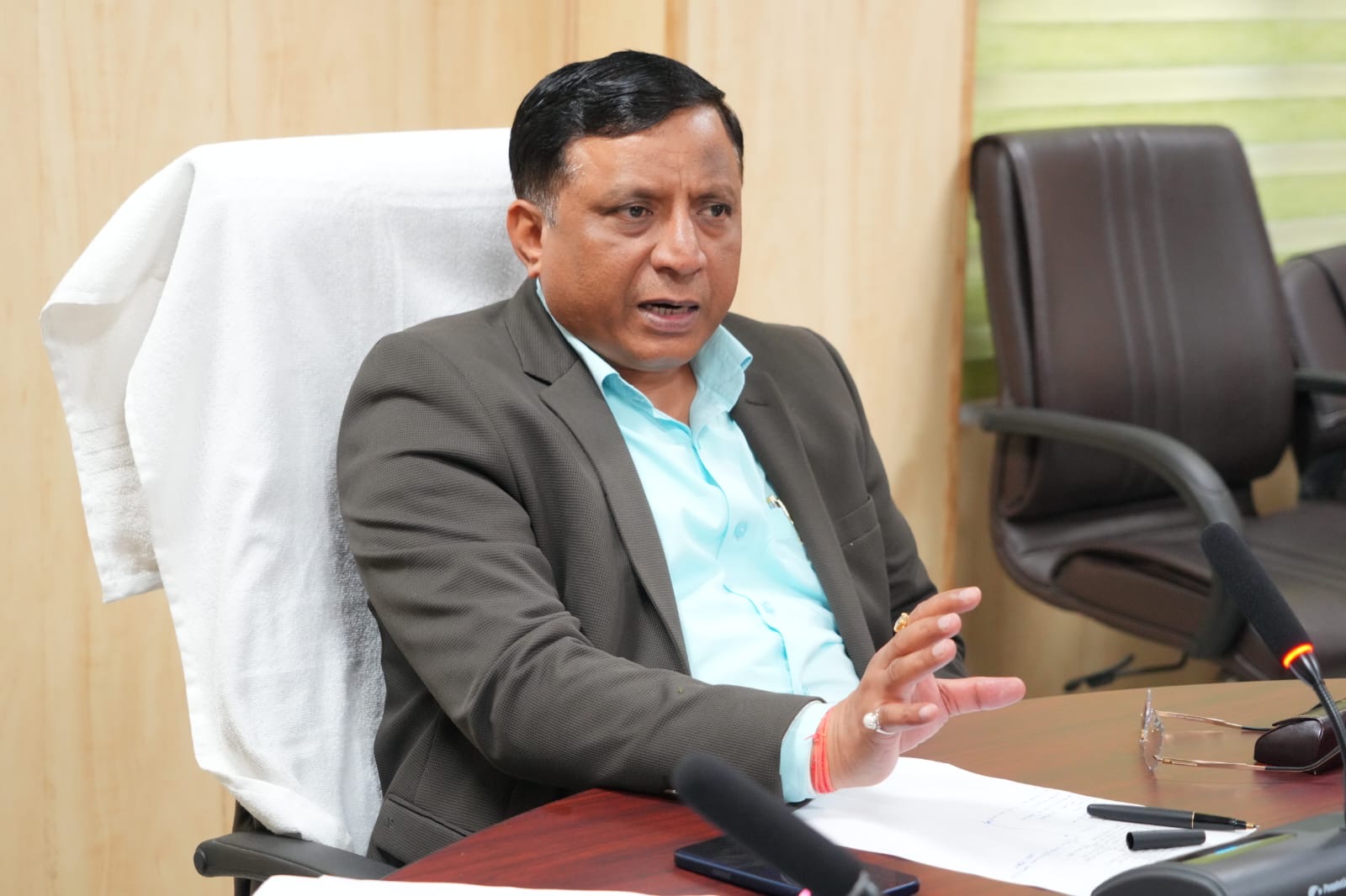 सूचना तंत्र “रूटीन मोड” में नहीं चलेगा—यह तेज, पेशेवर और जनता-केंद्रित होगा -बंशीधर तिवारी